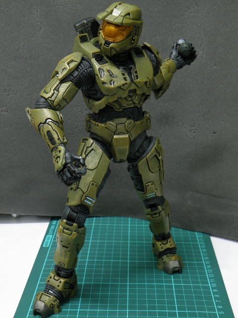 Mcfarlane 12 inch action figure Halo3 Master Chief review | Out of the box.